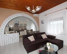 Croatia Istria Kanfanar vacation rental compare prices direct by owner 28867989
