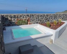 Greece Santorini Imerovigli vacation rental compare prices direct by owner 29292348
