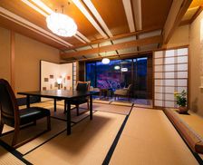 Japan Kanagawa Yugawara vacation rental compare prices direct by owner 26785627