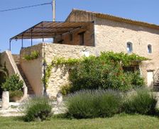 France Provence-Alpes-Côte d'Azur Saint-Restitut vacation rental compare prices direct by owner 28528475