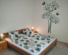 Hungary Komarom-Esztergom Tata vacation rental compare prices direct by owner 26349360