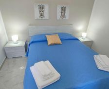 Italy Sicily Termini Imerese vacation rental compare prices direct by owner 28314779
