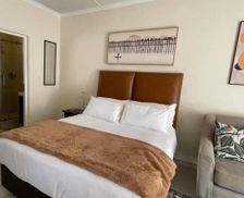 South Africa Gauteng Fourways vacation rental compare prices direct by owner 26754048