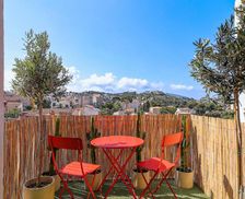 France Provence-Alpes-Côte d'Azur Marseille vacation rental compare prices direct by owner 27602705