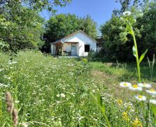 Hungary Pest Szigetmonostor vacation rental compare prices direct by owner 26806992