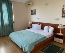 Bulgaria Dobrich Province Bŭlgarevo vacation rental compare prices direct by owner 28985089