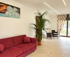 Italy Sicily Mascali vacation rental compare prices direct by owner 29228990
