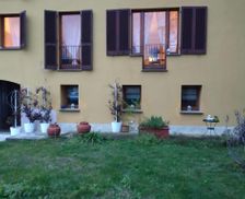 Italy Piedmont Pettenasco vacation rental compare prices direct by owner 27034983