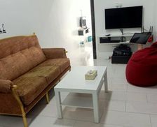 Malaysia Johor Batu Pahat vacation rental compare prices direct by owner 28390543