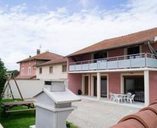 France Rhône-Alps Beauvoir-de-Marc vacation rental compare prices direct by owner 27065472