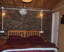 India Uttarakhand Mukteshwar vacation rental compare prices direct by owner 28447118