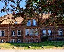 Germany Mecklenburg-Pomerania Thorstorf vacation rental compare prices direct by owner 13796831