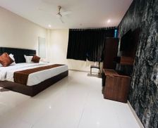 India Gujarat Surat vacation rental compare prices direct by owner 28420010