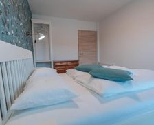 Slovenia Gorenjska Žirovnica vacation rental compare prices direct by owner 28109779