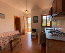 Italy Elba Portoferraio vacation rental compare prices direct by owner 26782014