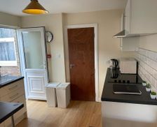 United Kingdom Greater London Ilford vacation rental compare prices direct by owner 26769520