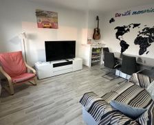 France Nord-Pas-de-Calais Bray-Dunes vacation rental compare prices direct by owner 13119009