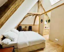 France Auvergne-Rhône-Alpes Leyrat vacation rental compare prices direct by owner 27485307