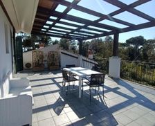 Italy Tuscany Marina di Massa vacation rental compare prices direct by owner 29311292
