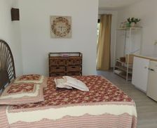 France Provence-Alpes-Côte d'Azur Caromb vacation rental compare prices direct by owner 28836312