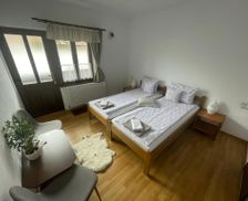 Romania Harghita Lupeni vacation rental compare prices direct by owner 14206222