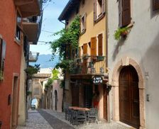 Italy Veneto Malcesine vacation rental compare prices direct by owner 28298791