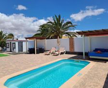 Spain Fuerteventura Caleta De Fuste vacation rental compare prices direct by owner 13430108