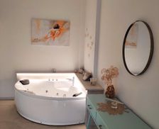 Italy Apulia San Menaio vacation rental compare prices direct by owner 27000269