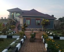 Uganda Central Region Entebbe vacation rental compare prices direct by owner 27747460