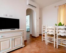 Italy Sardinia Orosei vacation rental compare prices direct by owner 28460218