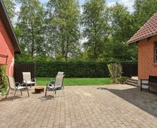 Denmark Syddanmark Bække vacation rental compare prices direct by owner 26721047