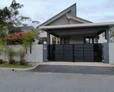 Malaysia Melaka Kampong Kerubong vacation rental compare prices direct by owner 27408424