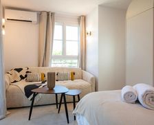 France Provence-Alpes-Côte d'Azur Saint-Tropez vacation rental compare prices direct by owner 28069920