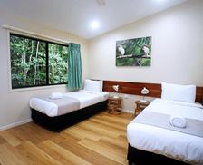 Australia Queensland Lake Eacham vacation rental compare prices direct by owner 28273480