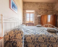 Italy Campania Calitri vacation rental compare prices direct by owner 26650643