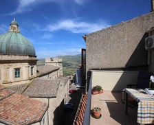 Italy Sicily Gangi vacation rental compare prices direct by owner 26221272