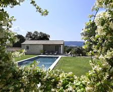 France Provence-Alpes-Côte d'Azur Gordes vacation rental compare prices direct by owner 26926679