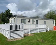 United Kingdom Kent Dymchurch vacation rental compare prices direct by owner 27023793