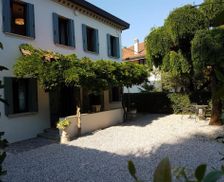 Italy Veneto Mogliano Veneto vacation rental compare prices direct by owner 8060893