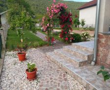 Bosnia and Herzegovina Federation of Bosnia and Herzegovina Kulen Vakuf vacation rental compare prices direct by owner 28323624