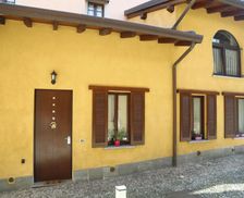 Italy Piedmont Oleggio vacation rental compare prices direct by owner 26907384