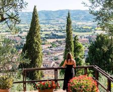 Italy Umbria Gubbio vacation rental compare prices direct by owner 27002798