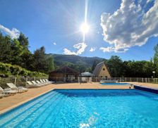 France Provence-Alpes-Côte d'Azur La Bréole vacation rental compare prices direct by owner 26833862