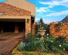 South Africa Gauteng Boksburg vacation rental compare prices direct by owner 29137856