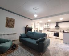 Spain Aragon Calaceite vacation rental compare prices direct by owner 28570250