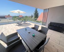 Hungary Zala Vonyarcvashegy vacation rental compare prices direct by owner 26839051