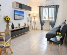 Italy Sardinia La Caletta vacation rental compare prices direct by owner 26968719