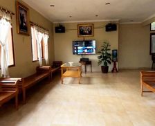 Indonesia Central Java Tawangmangu vacation rental compare prices direct by owner 29146219