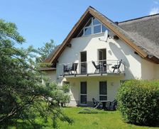 Germany Rügen Lobbe vacation rental compare prices direct by owner 35582935