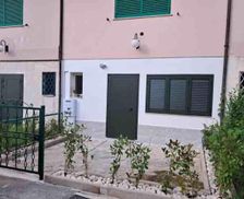 Italy Molise San Massimo vacation rental compare prices direct by owner 26712392